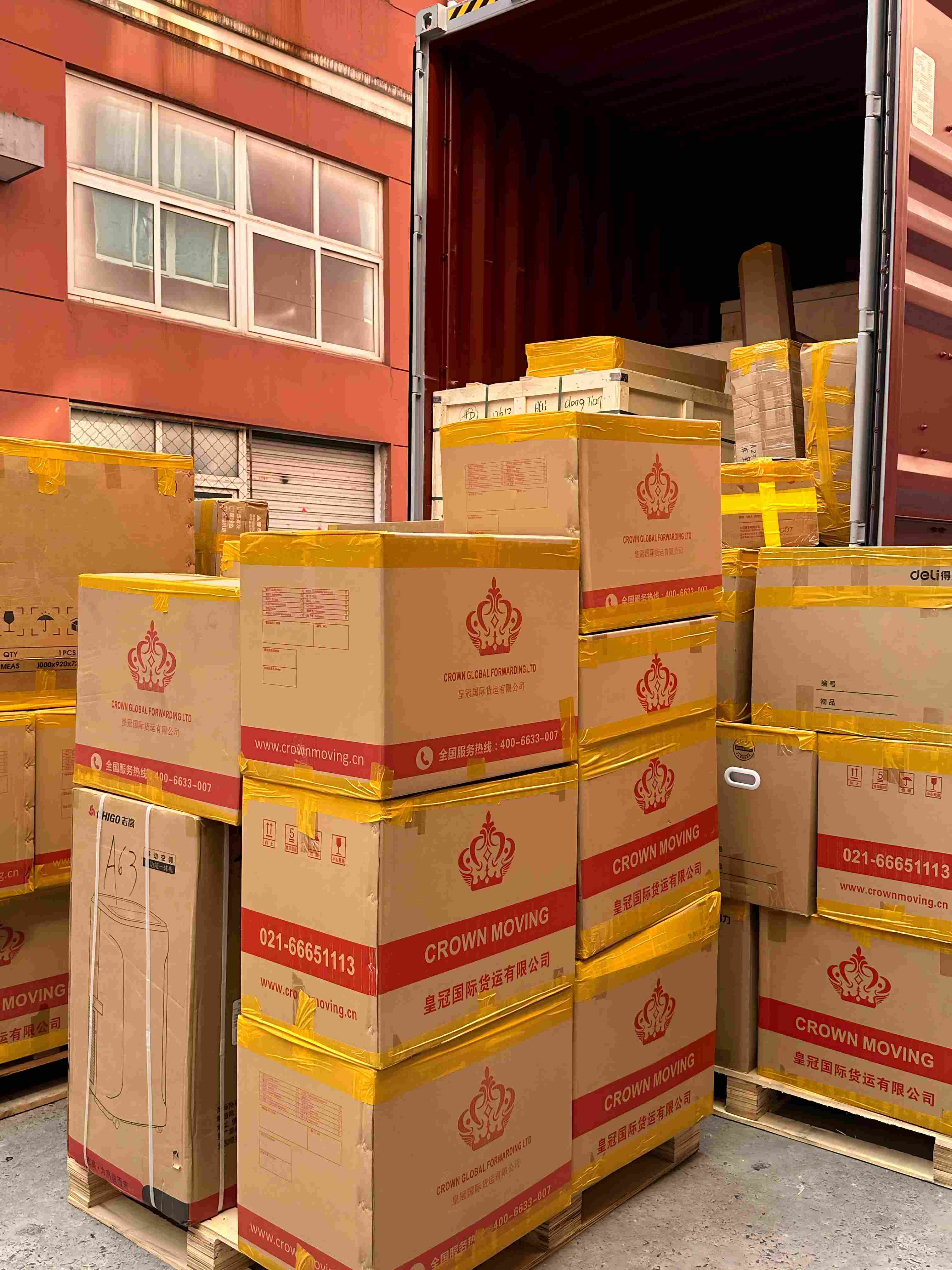 跨越山海再相逢 | 老客戶林女士的巴黎藝術(shù)人生與皇冠國(guó)際貨運(yùn)的十年之約*